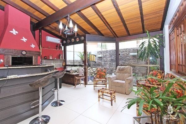 Excelente casa de 189m² com 3 dormitórios. - Pilar Imóveis