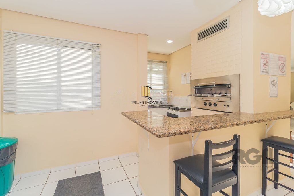 Apartamento 62m², 3 dormitórios, 2 vagas de garagem no bairro Passo da Areia