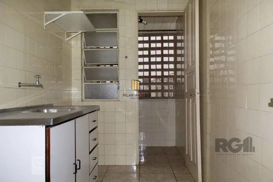 Apartamento de 02 quartos no Partenon