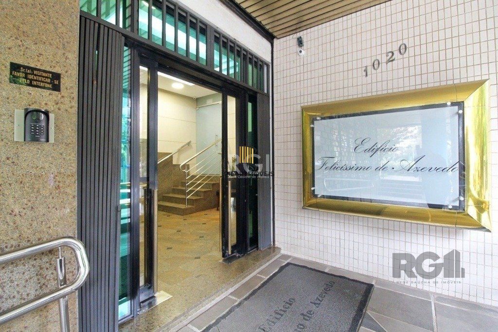 Sala Comercial 39m² - 2 módulos, recepção e 1 vaga no bairro Auxiliadora