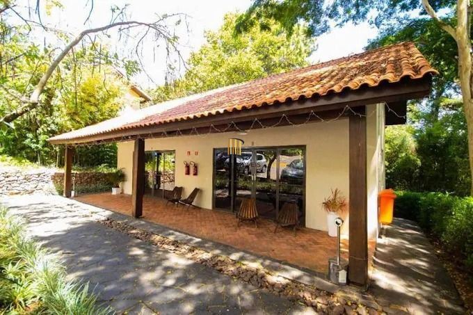 Apartamento de 02 dormitórios com infraestrutura completa no bairro Teresópolis/Porto Alegre-RS