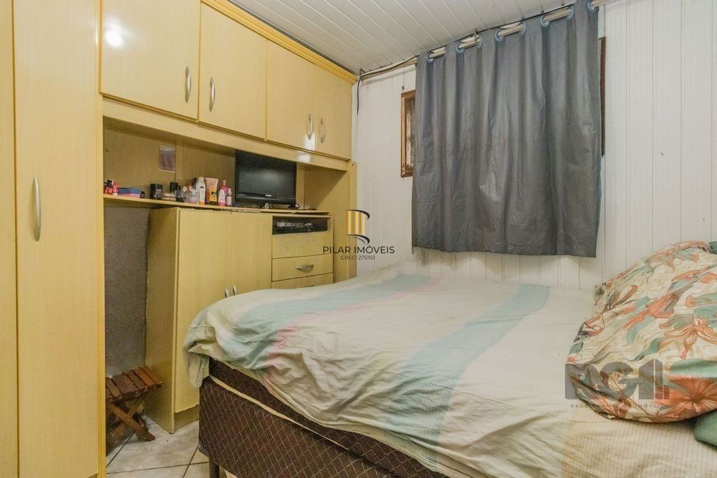 Casa de 4 dormitórios,  no bairro Vila Jardim