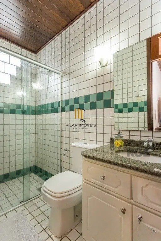 Casa com 3 dormitórios no bairro Jardim Lindóia