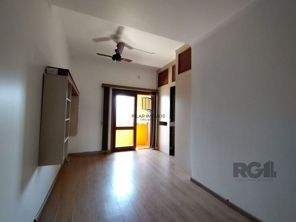 Casa de 3 dormitórios no bairro Ipanema - Porto Alegre