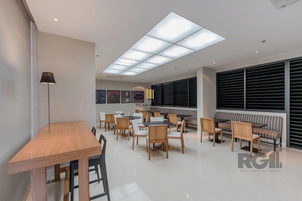Conjunto/Sala para Venda - 35m², 0 dormitórios, 1 vaga - Petrópolis