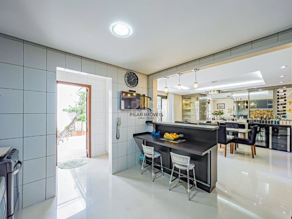 Casa Condominio para Venda - 241.06m², 4 dormitórios, sendo 2 suites, 2 vagas - Agronomia