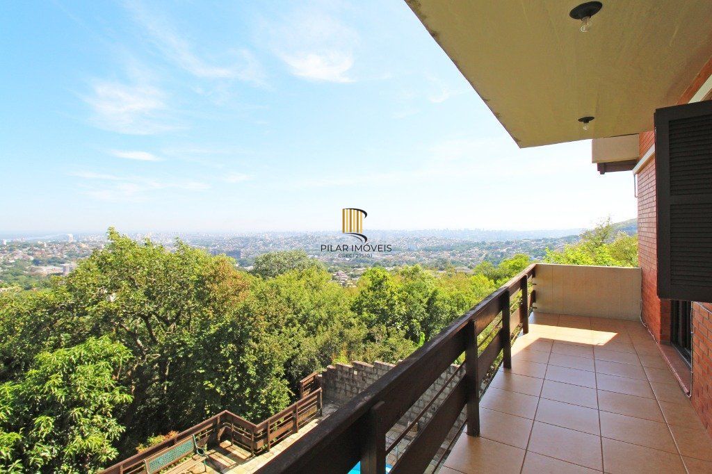 Casa 3 dor. sendo 1 suite, piscina, com vista panorâmica  no Morro Apamecor.