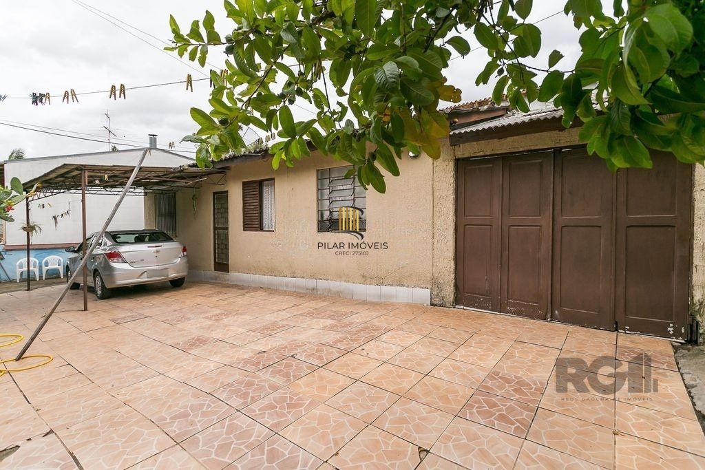 Casa 2 dormitórios no bairro Cristal