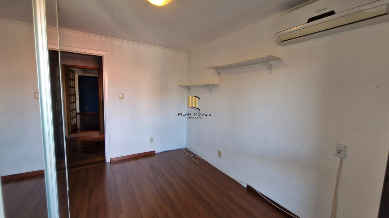 Casa em Condominio Fechado bairro Ipanema