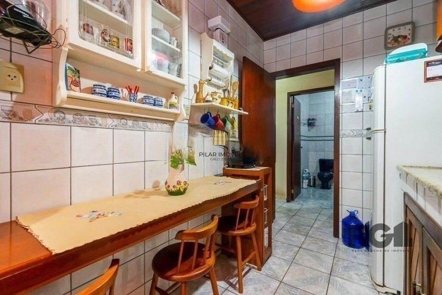 Casa para Venda - 69m², 2 dormitórios, 5 vagas - Vila Nova