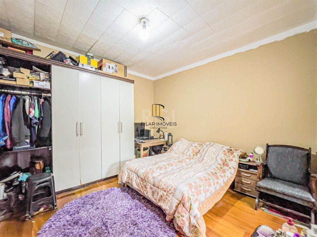 Casa para Venda - 212m², 3 dormitórios, 3 vagas - Azenha