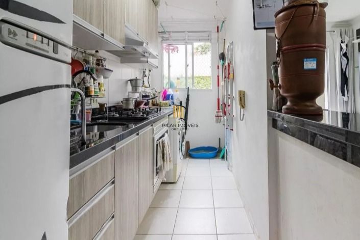 Aparatmento de 03 dormitorios e suíte mobiliado no bairro Teresópolis