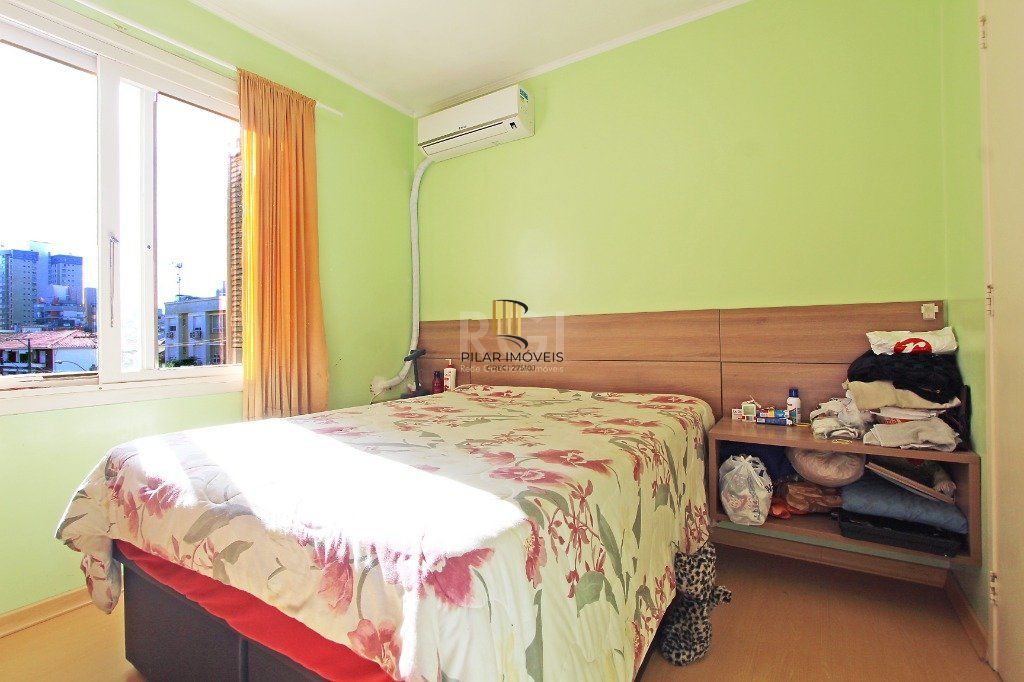 Apartamento para Venda - 90.19m², 3 dormitórios, 1 vaga - Menino Deus