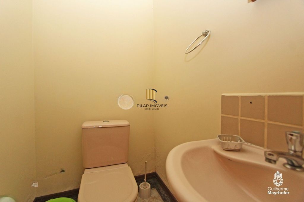 Casa para Venda -  3 dormitórios, sendo 1 suites, 2 vagas - São Caetano