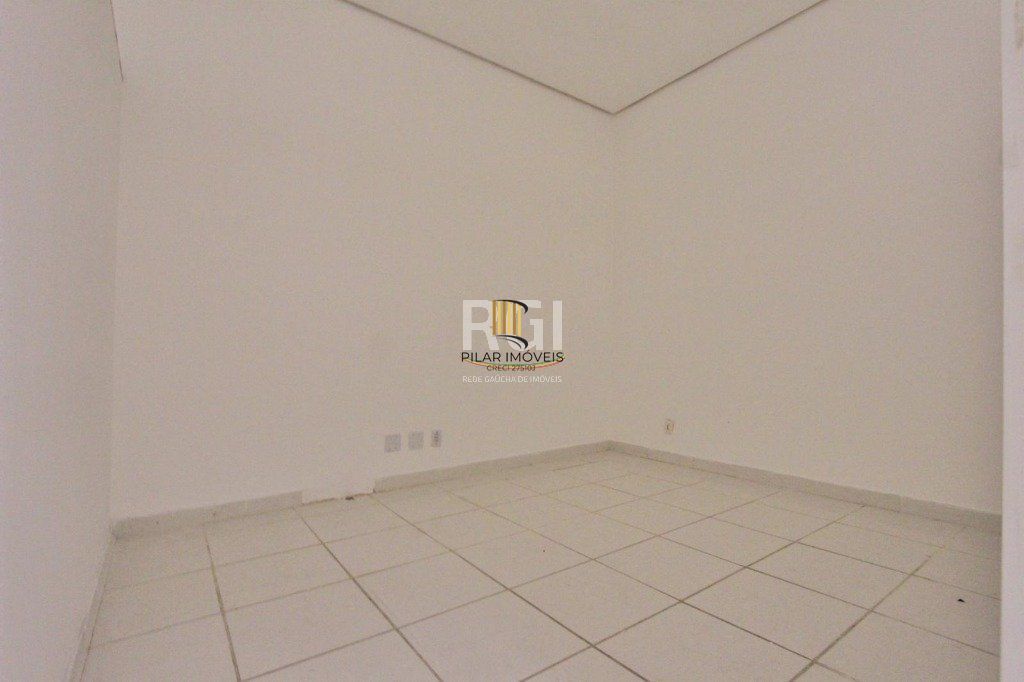 Conjunto/Sala para Venda - 31.72m², 0 dormitórios, Teresópolis