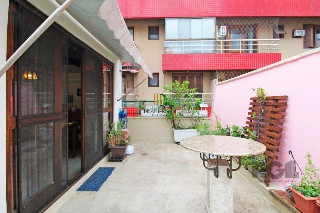 Excelente cobertura de 134m² com 3 dormitórios e 2 vagas.