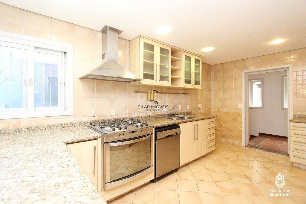 Casa para Venda - 393m², 4 dormitórios, sendo 2 suites, 4 vagas - Ipanema