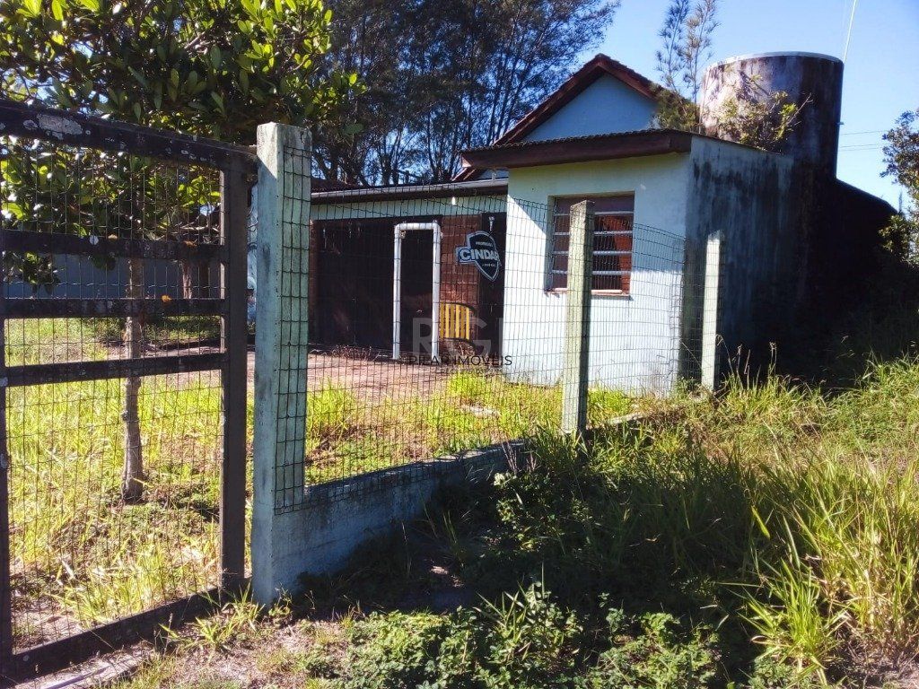 Casa para Venda - 600m², 3 dormitórios, 1 vaga - Interpraias