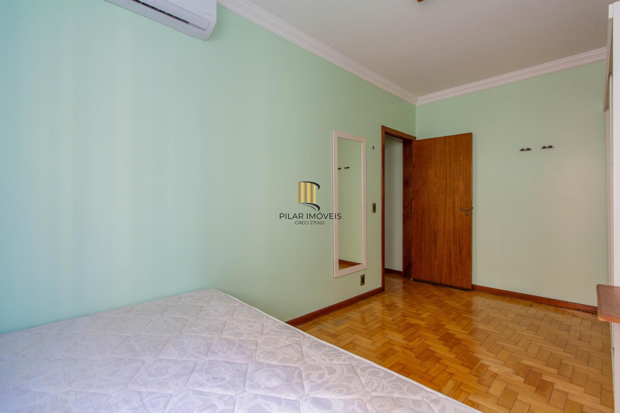 Apartamento de 2 dormitórios no bairro Centro Histórico - Porto Alegre