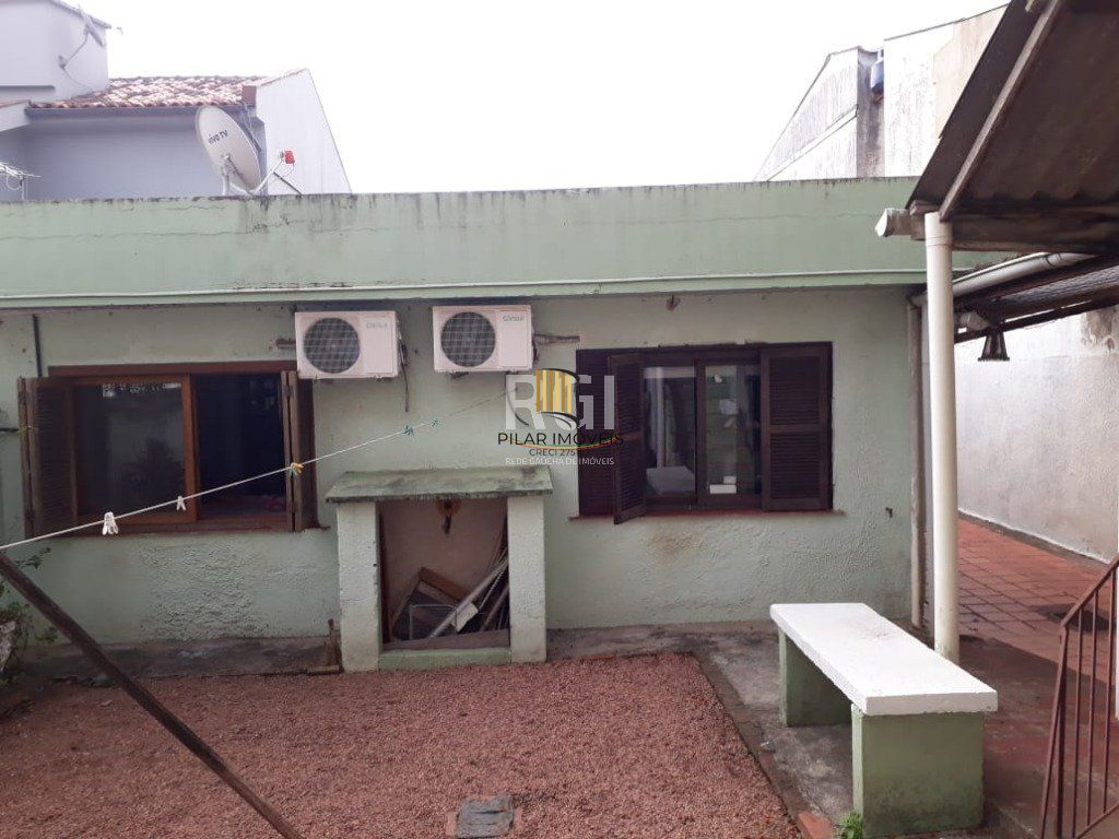 Casa para Venda - 120m², 3 dormitórios, sendo 1 suites, 3 vagas - Nonoai