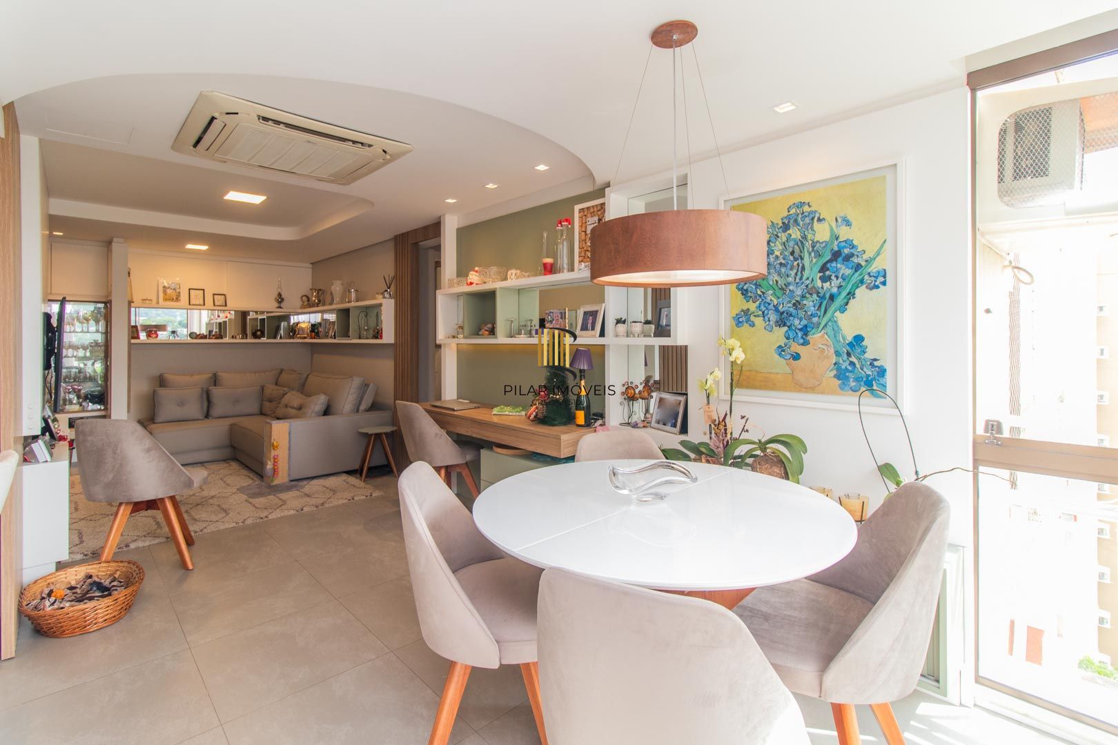 Apartamento para Venda - 93.43m², 3 dormitórios, sendo 1 suites, 2 vagas - Teresópolis