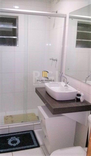 Casa para Venda - 159m², 3 dormitórios, 3 vagas - Menino Deus