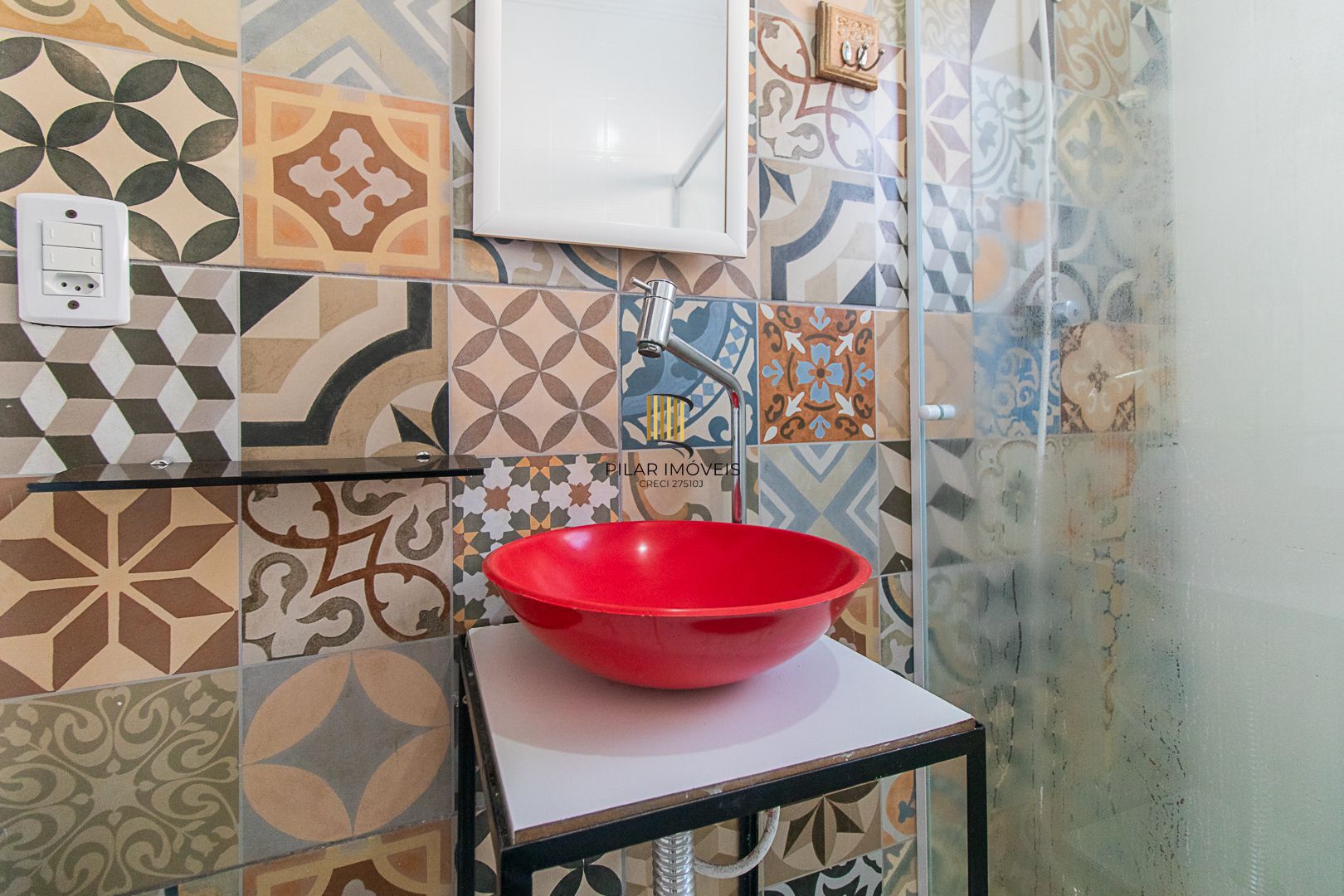 Apartamento de 03 dormitorios no bairro Teresopolis Porto Alegre-RS