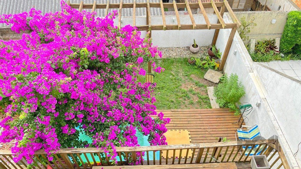 Casa 3 dormitórios no bairro Vila Nova