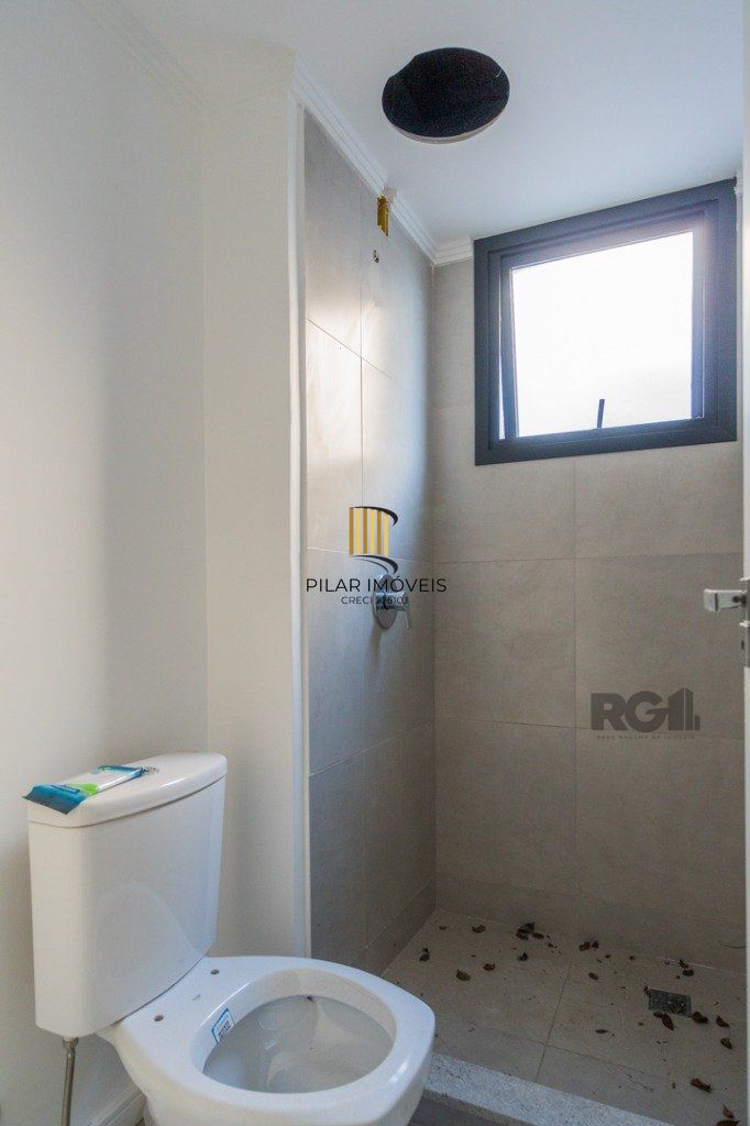 Apartamento Garden de 136,66m² com 3 dormitórios e 2 vagas no bairro Nonoai!