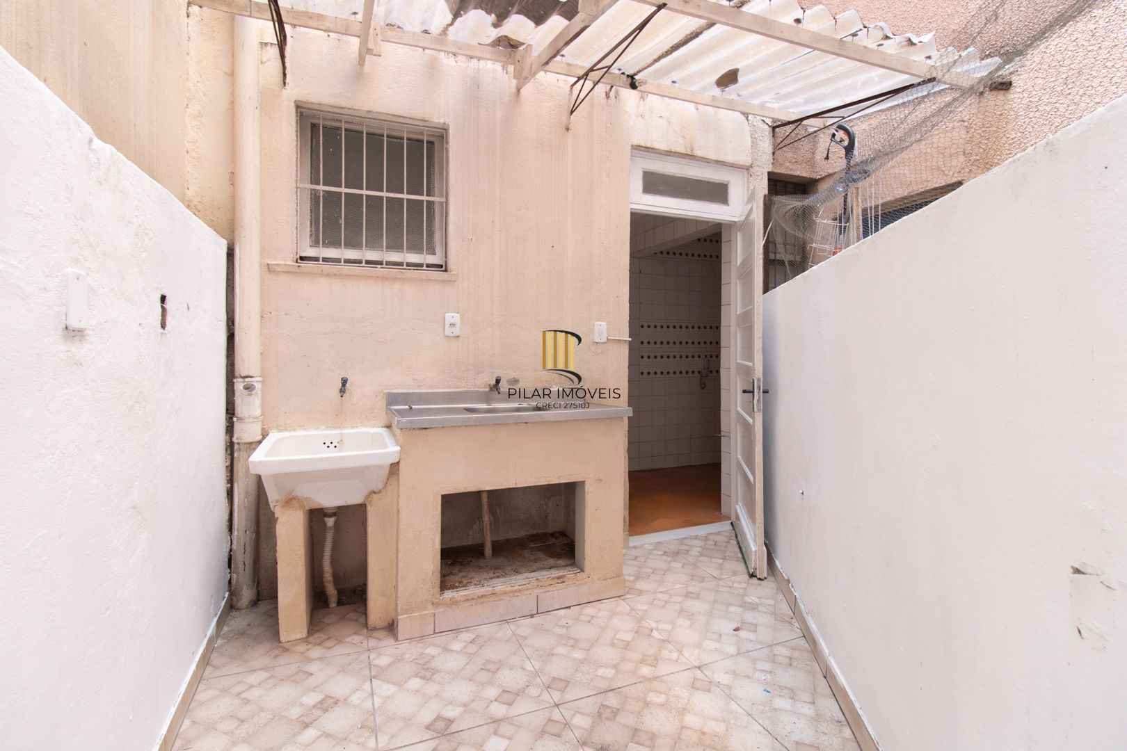 Apartamento 1 dorm à venda Rua Mucio Teixeira, Menino Deus - Porto Alegre