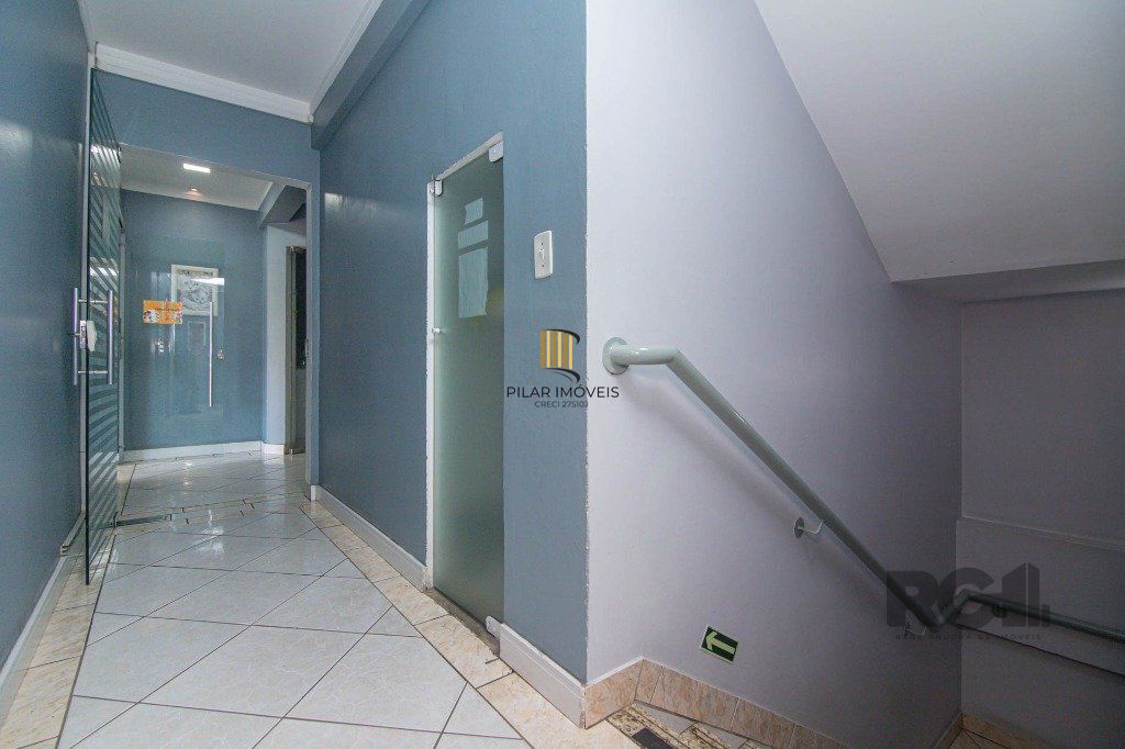 Prédio Comercial no bairro Cavalhada