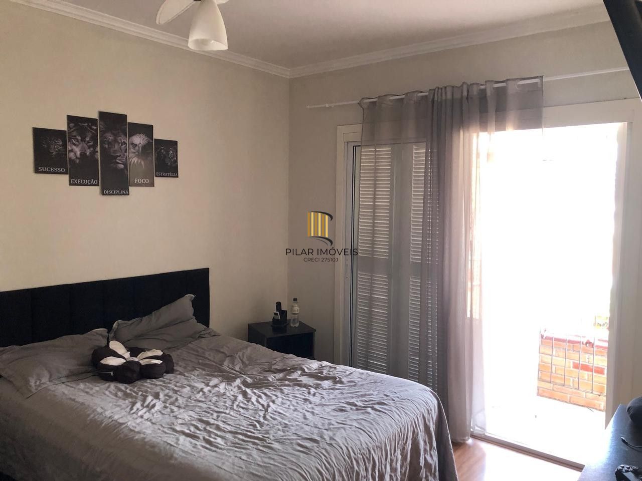 Casa com 4 Quartos e 3 banheiros de 223 m², perto da PUC à venda por R$ 697.000