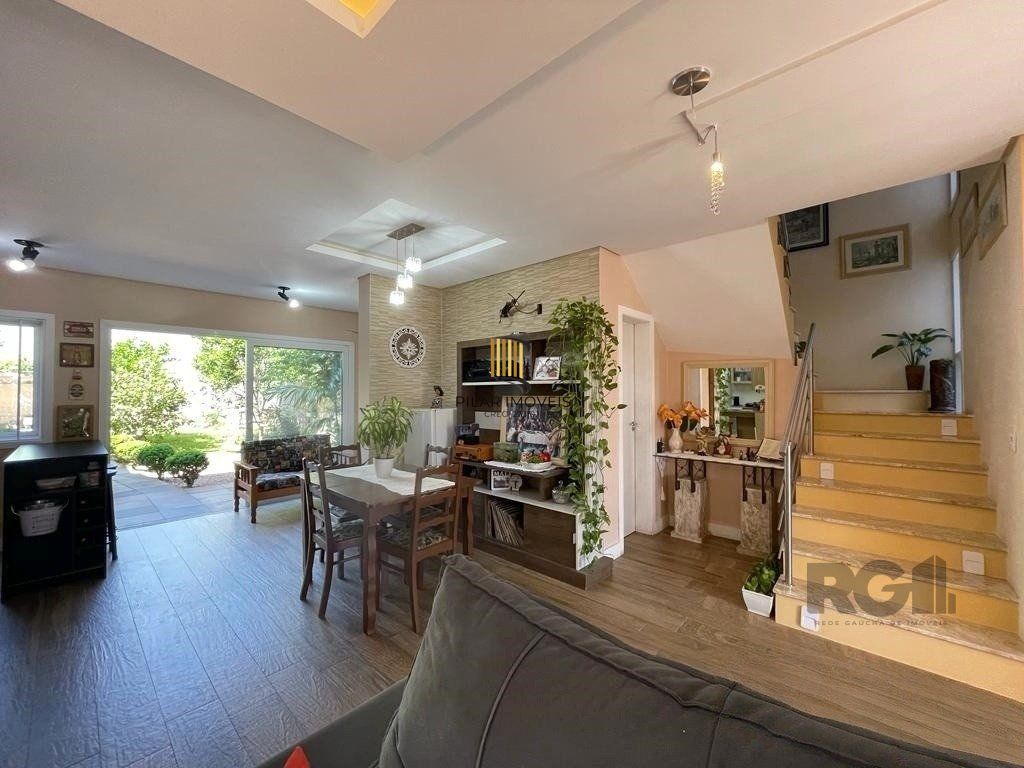 Casa 3 dormitórios no bairro Sarandi