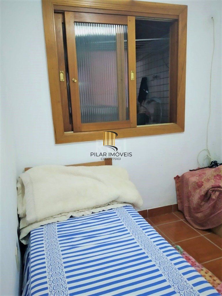 Casa para Venda - 190m², 3 dormitórios, sendo 1 suites, 1 vaga - Tristeza
