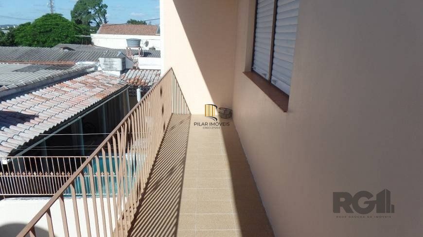 Casa 2 dormitórios no bairro Jardim Sabará
