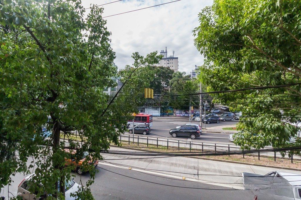 Apartamento à venda com 3 quartos 103 m²