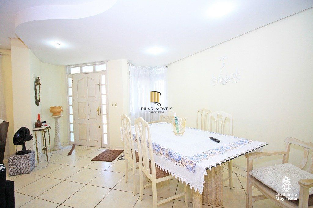 Casa para Venda - 130m², 3 dormitórios, sendo 1 suites, 4 vagas - Sarandi