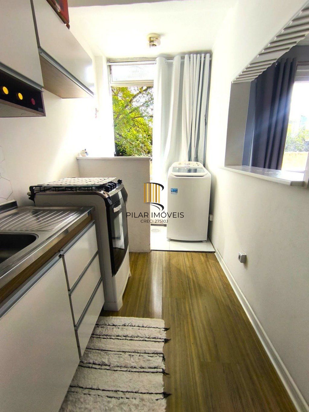 Apartamento de 1 dormitório à venda no Bairro Glória, Porto Alegre.