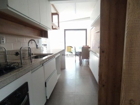 Casa de Condomínio 3 dormitórios no bairro Cristal