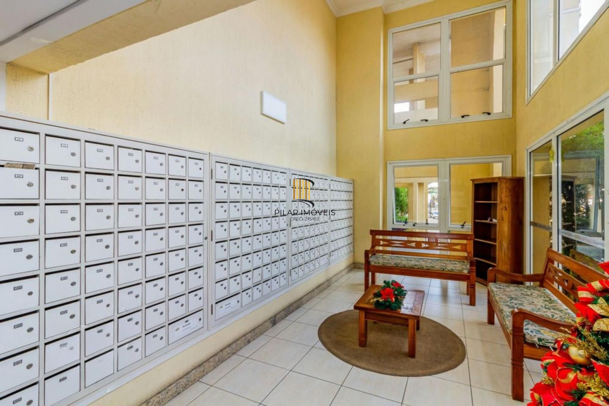 Apartamento de 3 dormitórios à venda no Bairro Santo Antônio - Porto Alegre