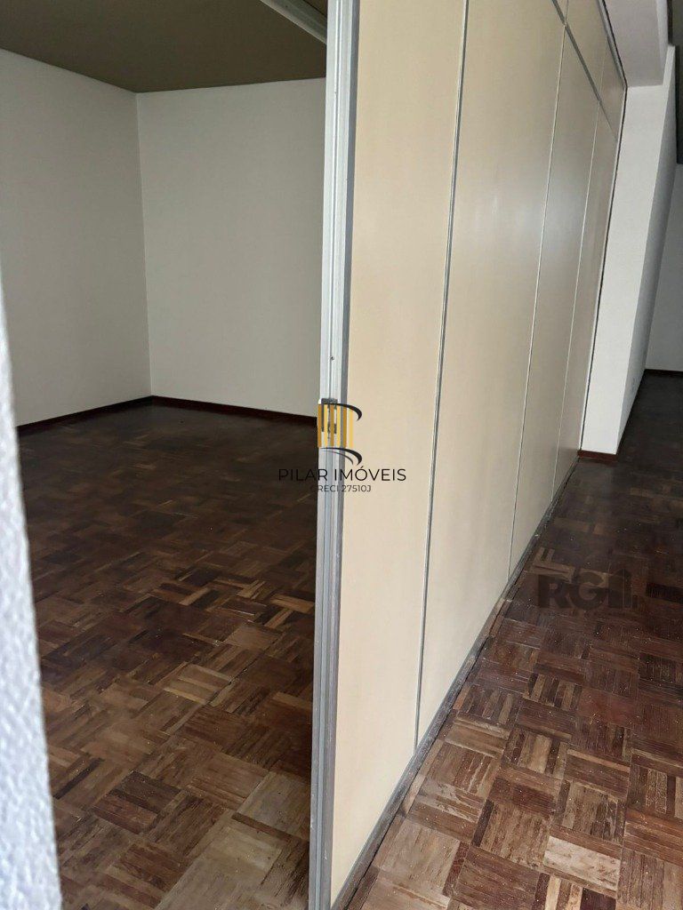Sala comercial 64,23m², 1 banheiro no bairro Azenha