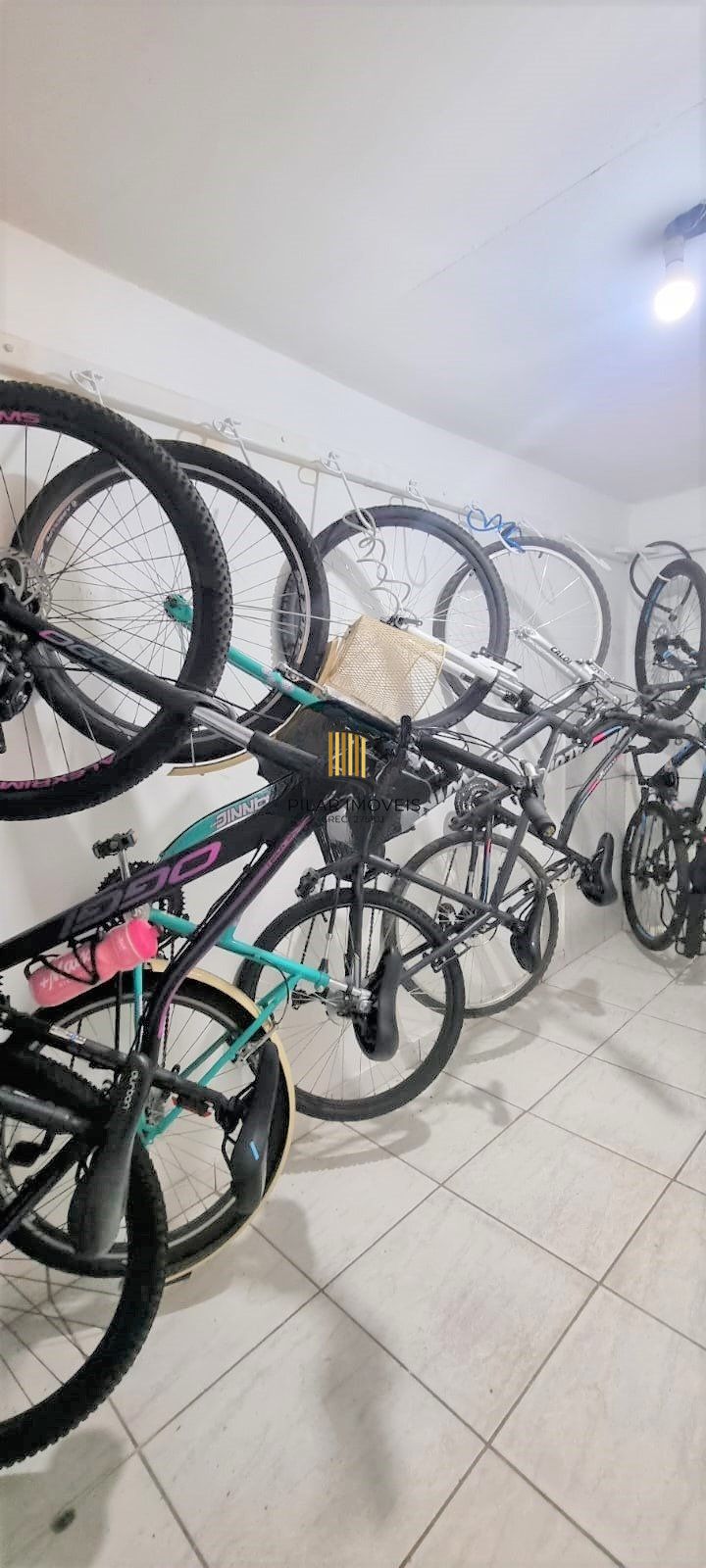 Apartamento de 2 dormitórios á venda no Bairro Centro Histórico, Porto Alegre