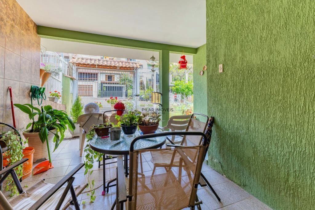 Casa 3 dormitórios no bairro Bela Vista