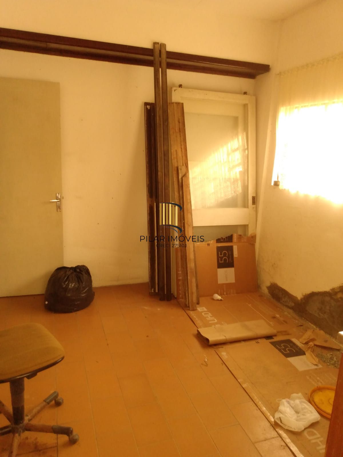 03 casas no mesmo terreno à venda