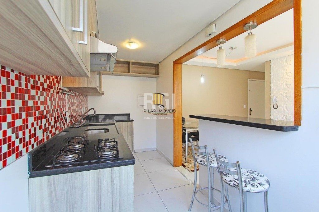 Apartamento 2 dormitórios no bairro Glória