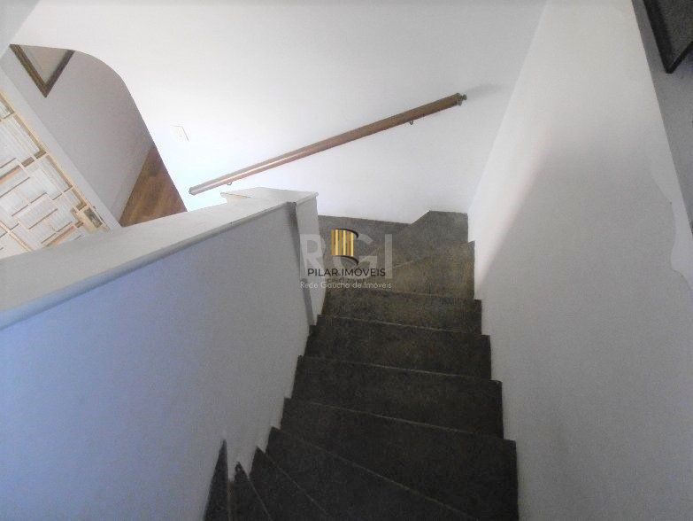 Casa para Venda - 159m², 3 dormitórios, 3 vagas - Menino Deus