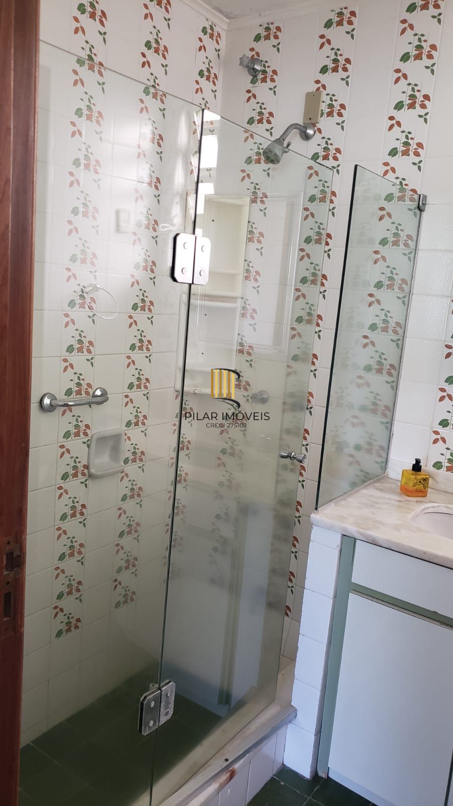 Casa 5 dormitórios no bairro Teresópolis