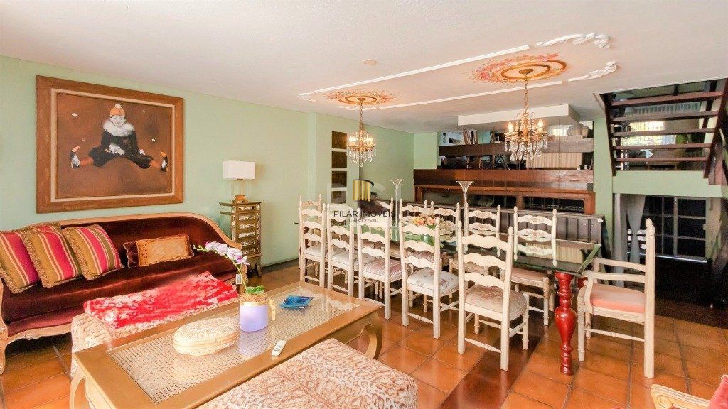 Casa De 602m²,  Bairro Bela Vista