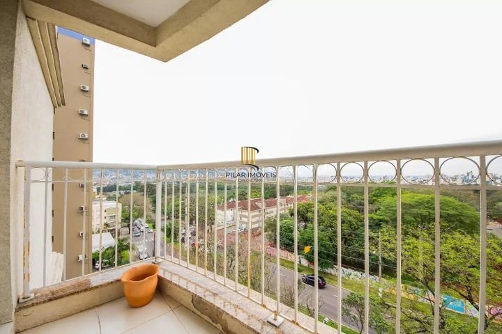 Apartamento de 2 dormitórios à venda no Jardim do Salso - Porto Alegre