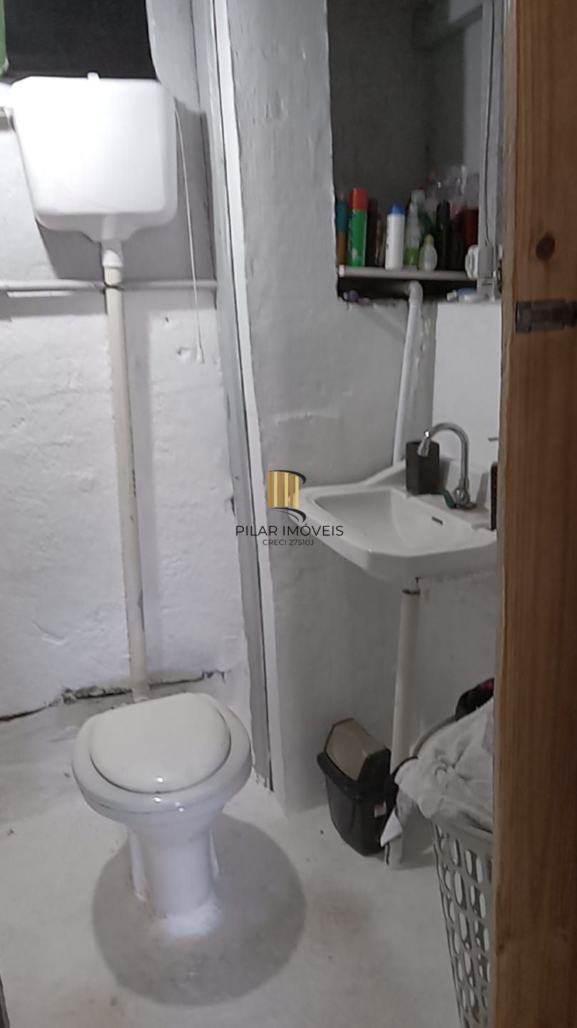 Casa 2 dormitórios no bairro Teresópolis